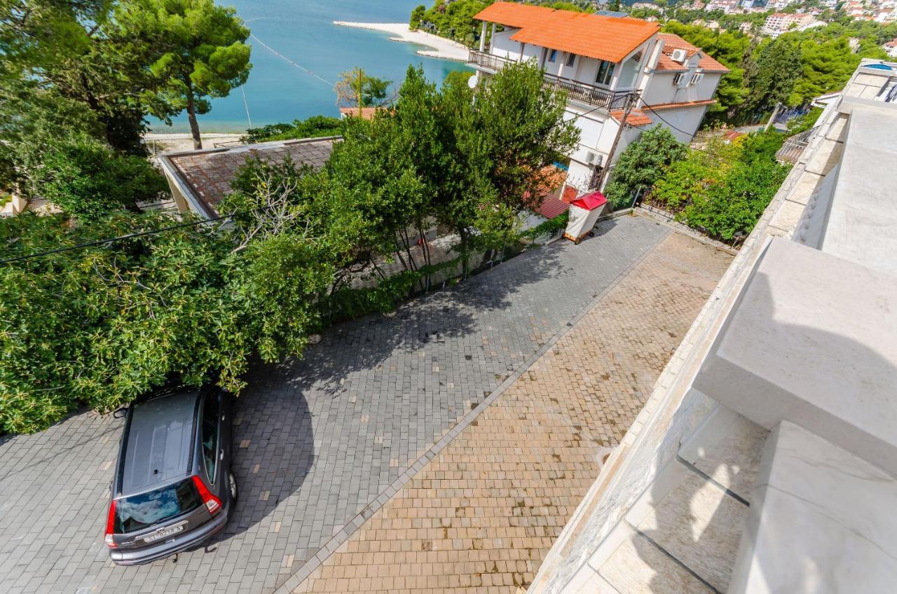 Apartments Marina Trogir Exteriör bild